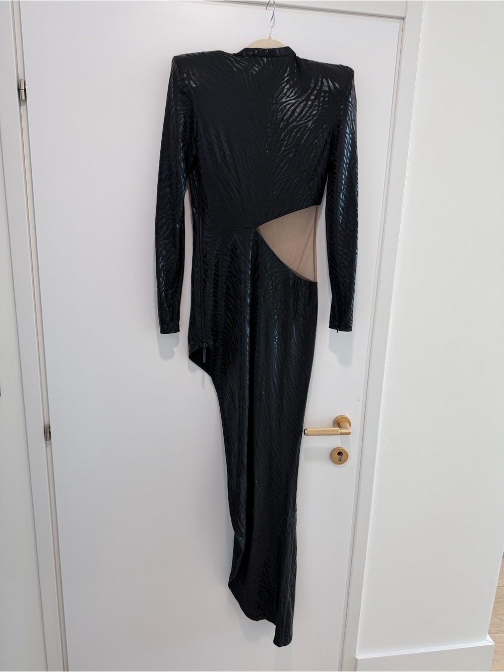 Bronx & Banco Ricky Zebra Gown - Picture 4 of 5